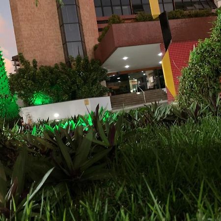 Maravilhoso Apartamento 2 Quartos Com Ofuro Porto Da Barra Salvador Summer Barra Flat Eksteriør billede